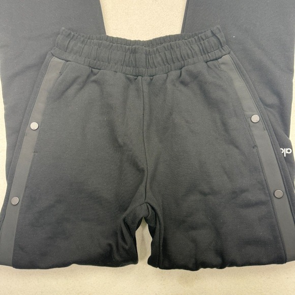 Alo Yoga Legend Snap Pants Womans S Black Retail $138 Limited Edition Elastic - Picture 2 of 11